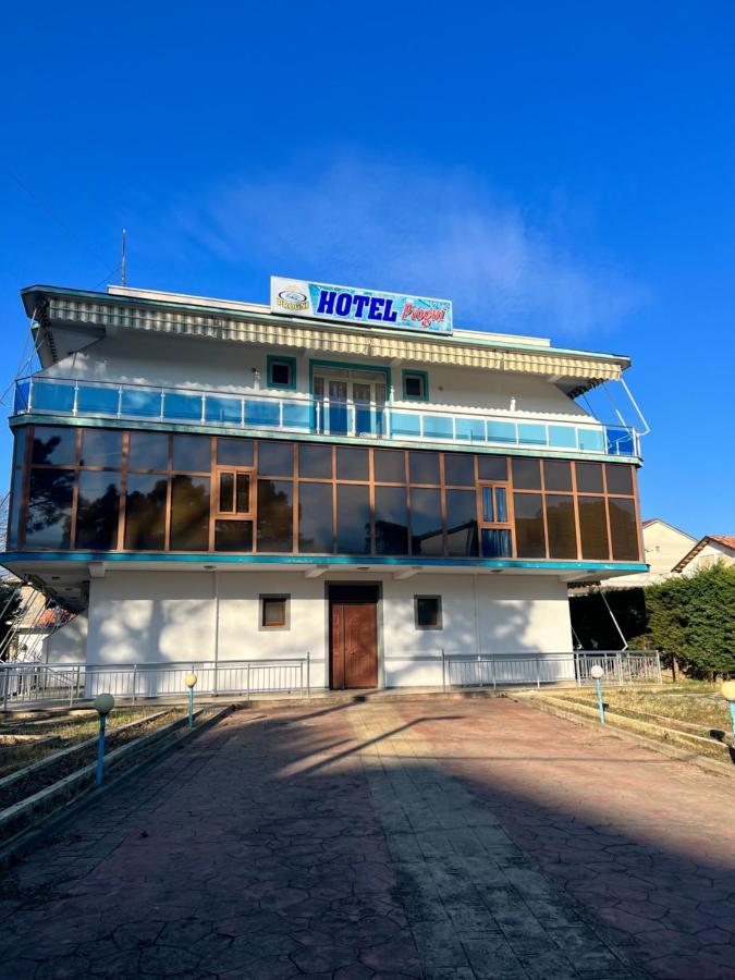 Kamberi Hotel & Apartments 2 เวลิโปเยอ ภายนอก รูปภาพ