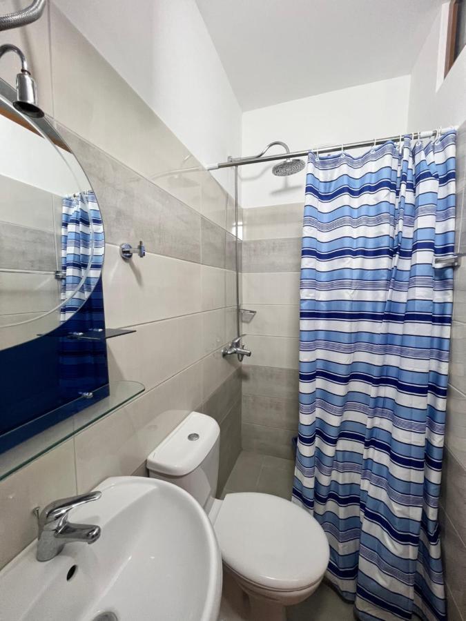 Kamberi Hotel & Apartments 2 เวลิโปเยอ ภายนอก รูปภาพ